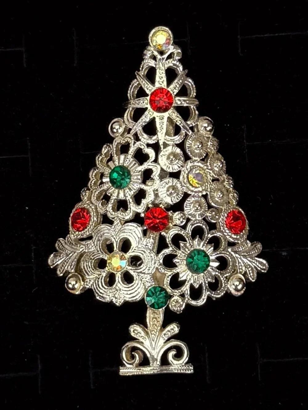 Vintage Aged Silvertone Filigree Christmas Tree Brooch Red & Green Accents